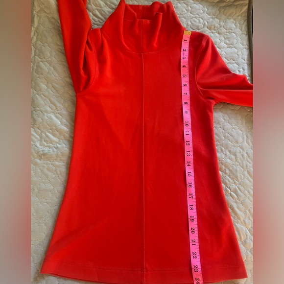 COS size XS bright orange turtleneck, made in Turkey - Picture 2 of 6